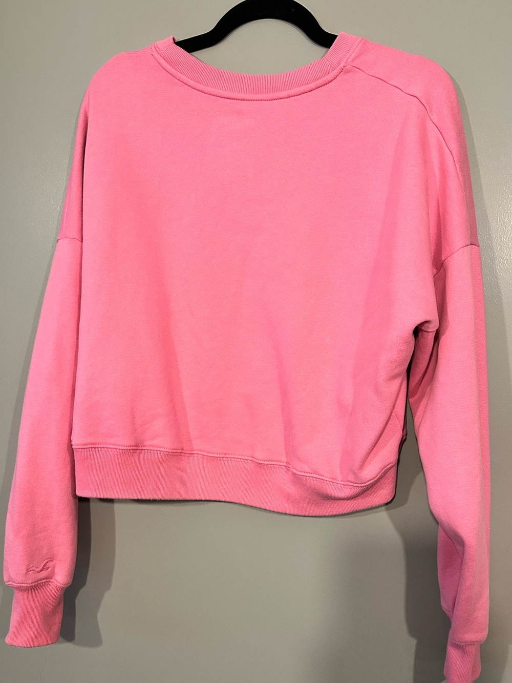 Hollister Pink Crewneck Sweatshirt — Size M - Picture 2 of 3